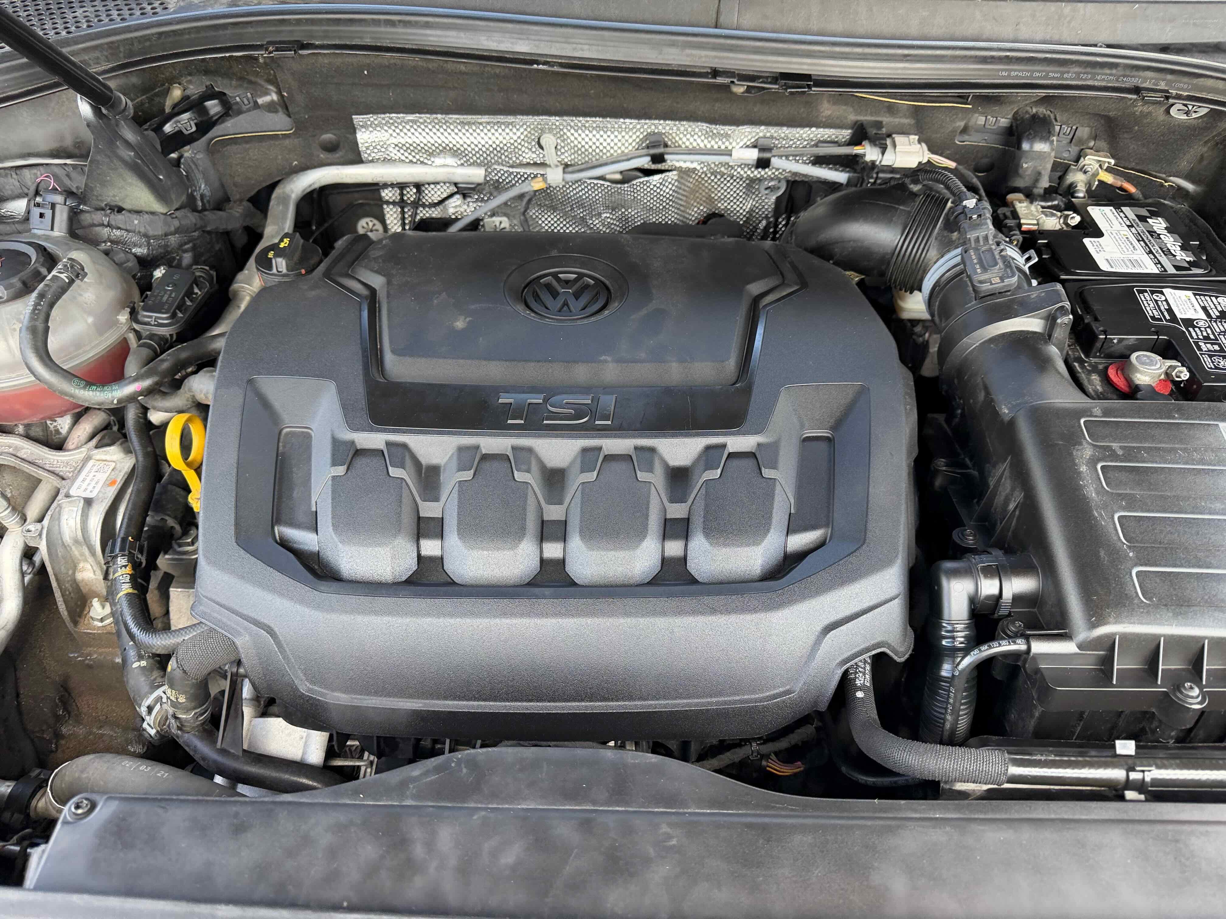 2021 Volkswagen Tiguan SE R-Line Black