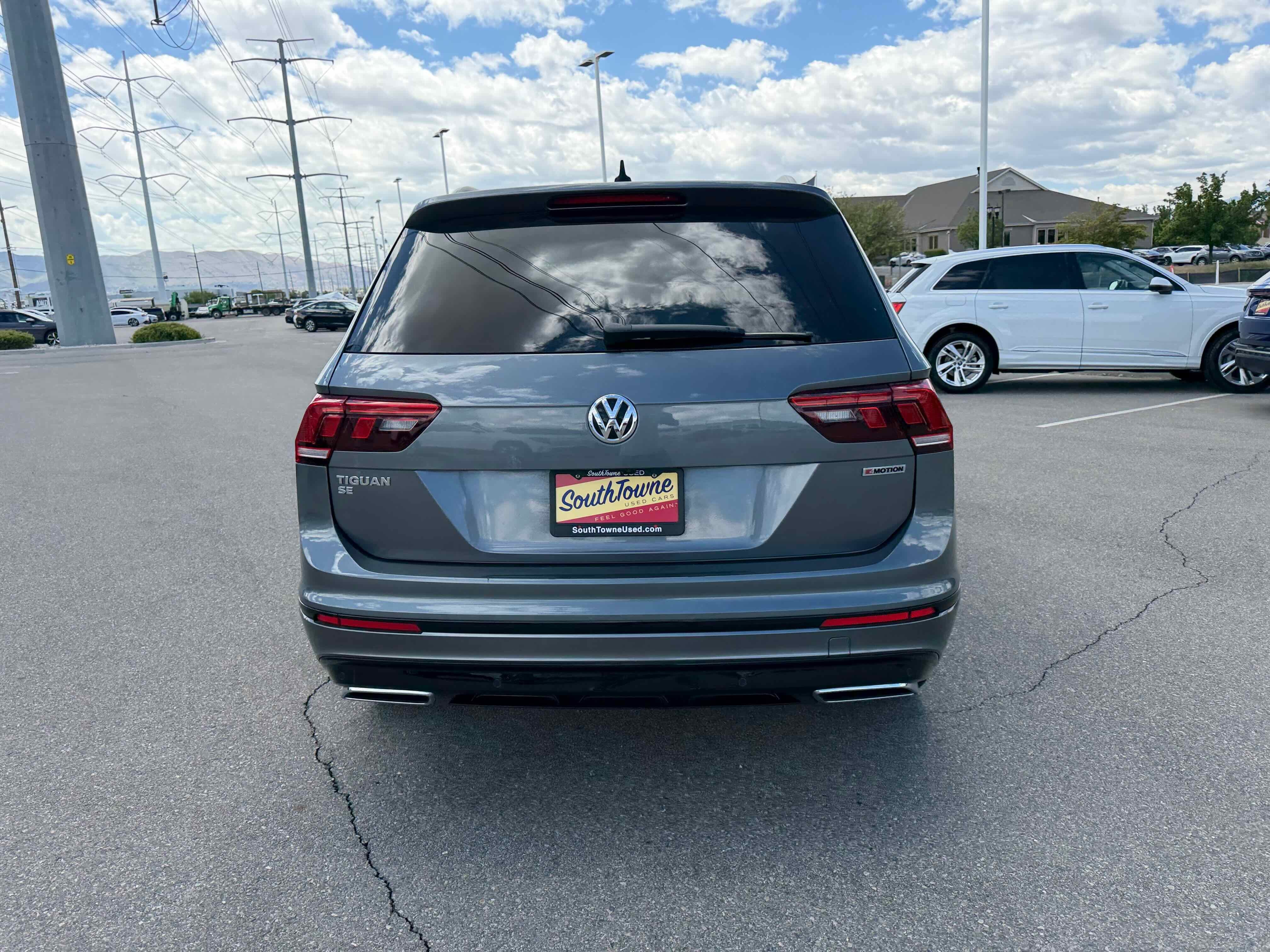 2021 Volkswagen Tiguan SE R-Line Black