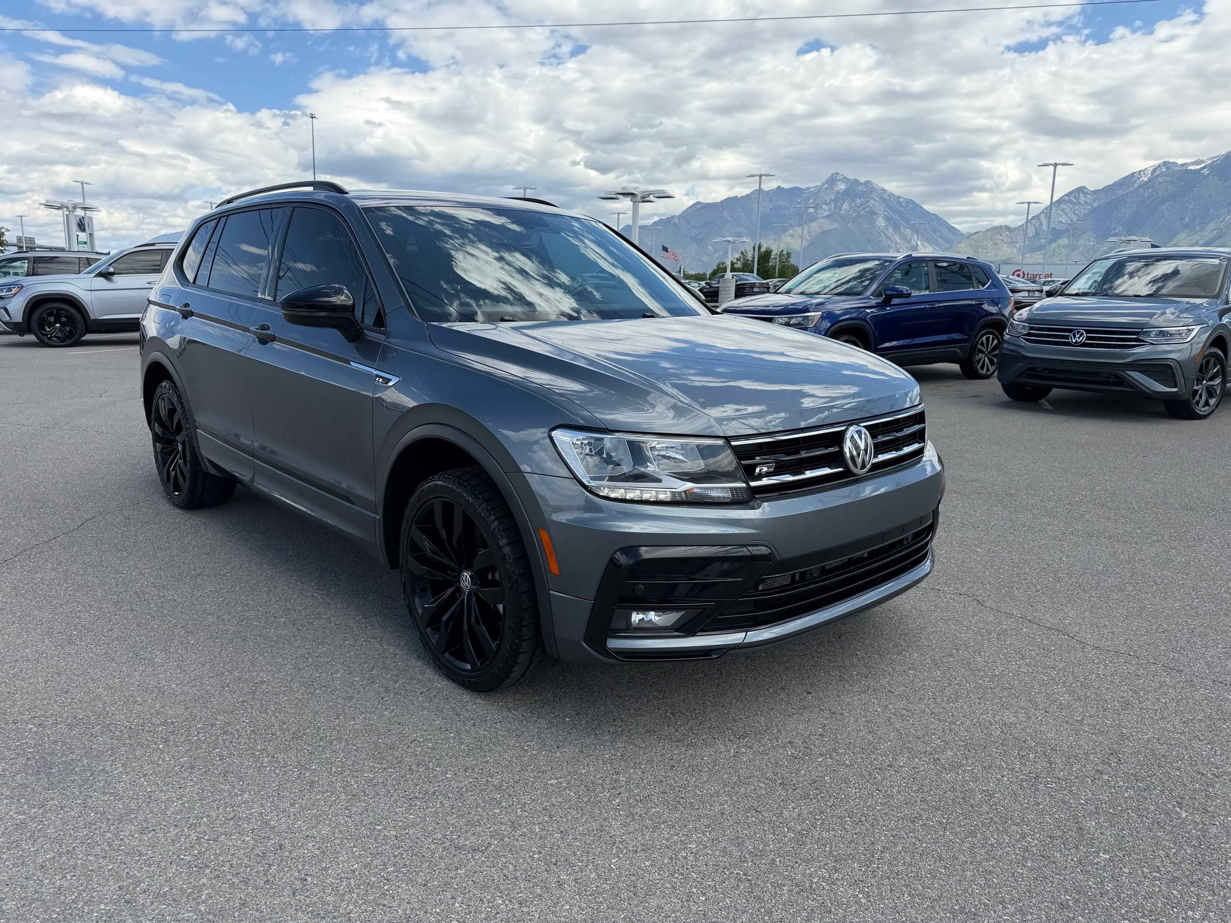 2021 Volkswagen Tiguan SE R-Line Black