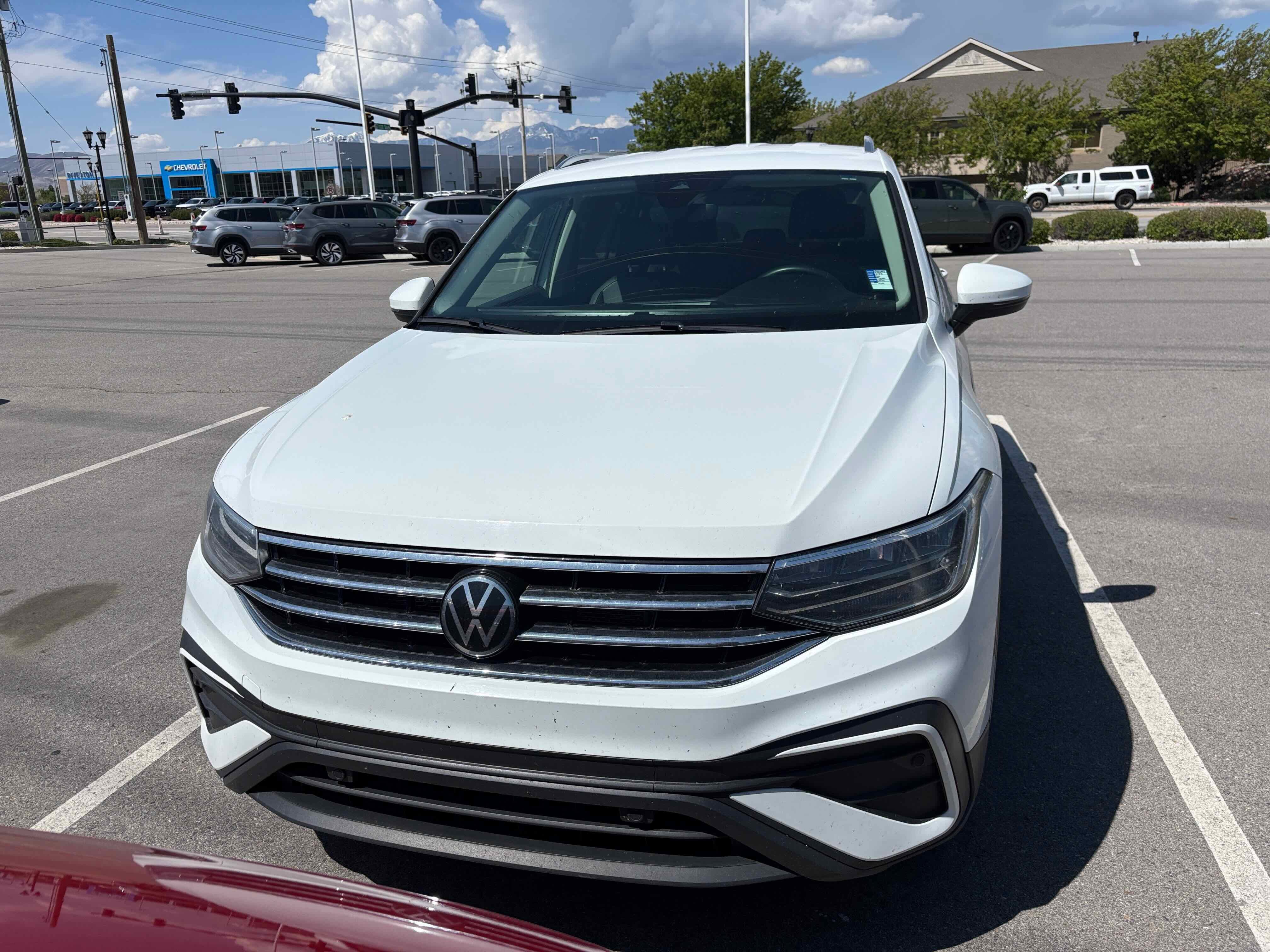 2022 Volkswagen Tiguan SE
