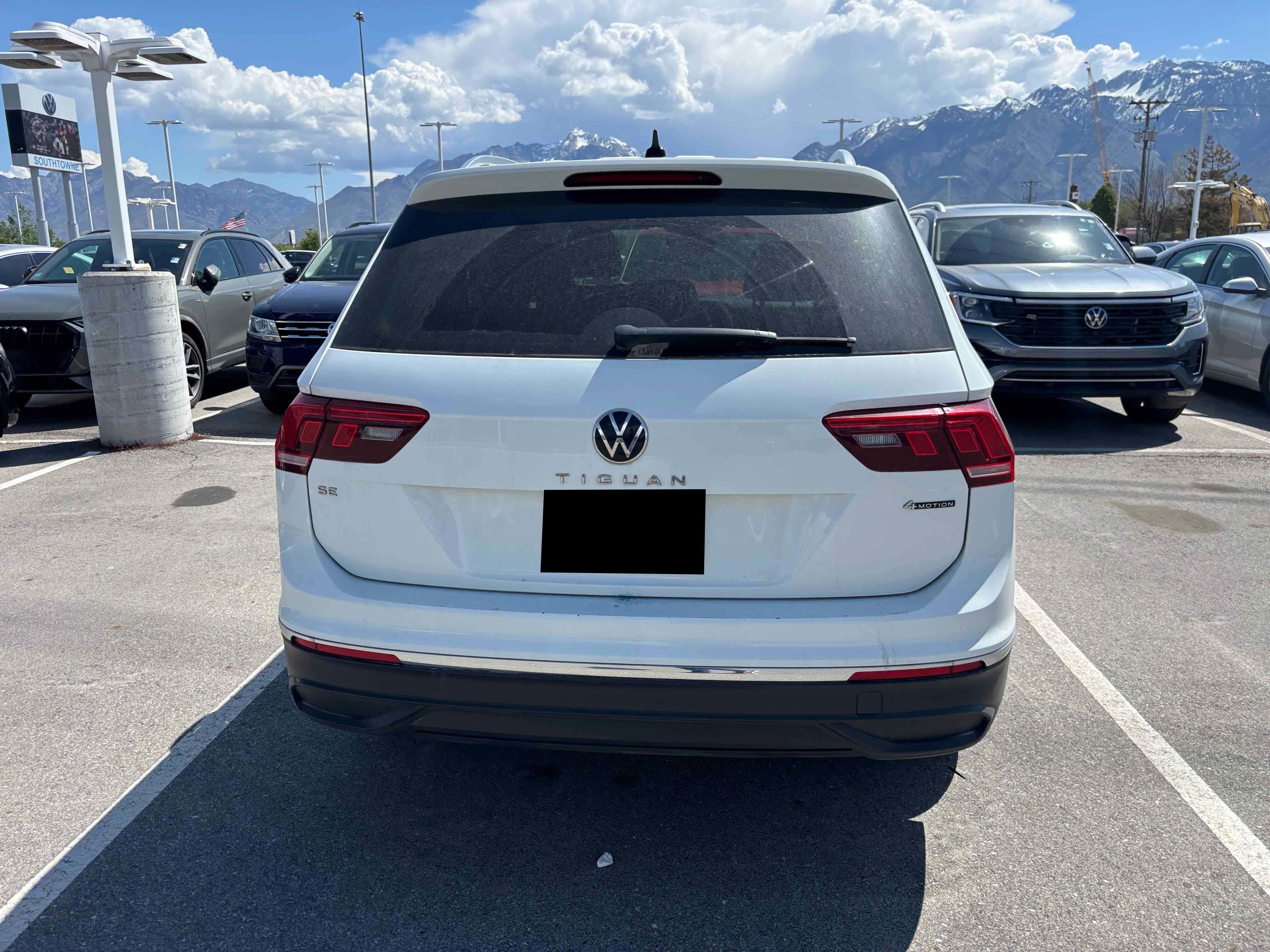 2022 Volkswagen Tiguan SE