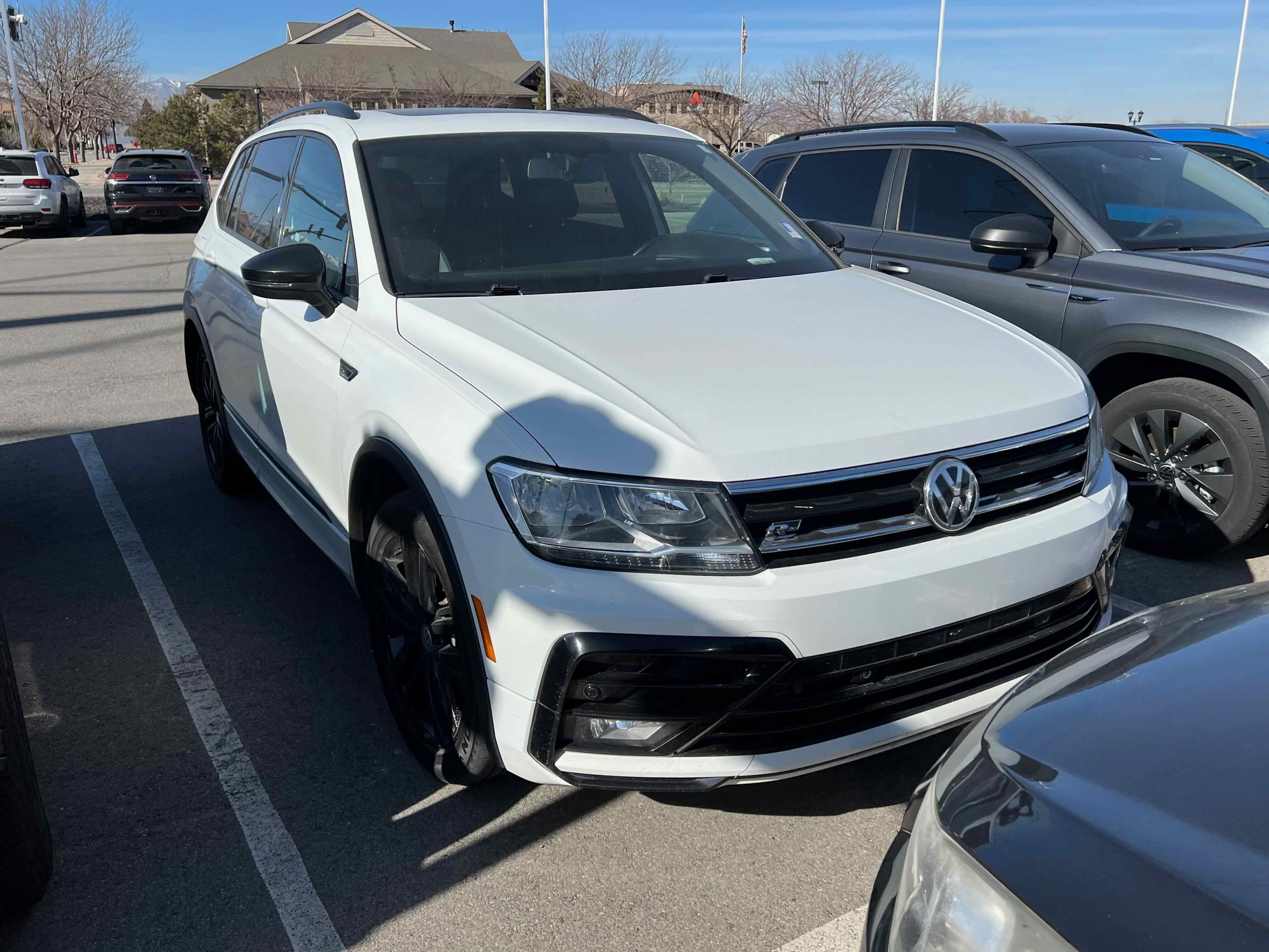 2021 Volkswagen Tiguan SE R-Line Black