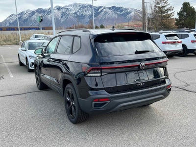 2026 Volkswagen Taos SE Black