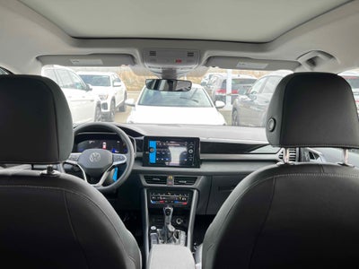 2026 Volkswagen Taos SE Black