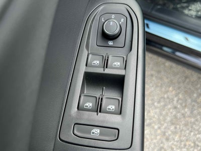 2026 Volkswagen Taos SE Black