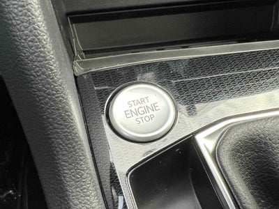 2026 Volkswagen Taos SE Black