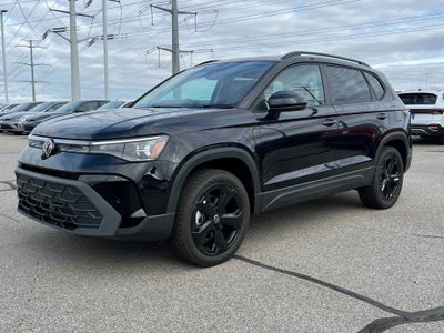 2026 Volkswagen Taos SE Black