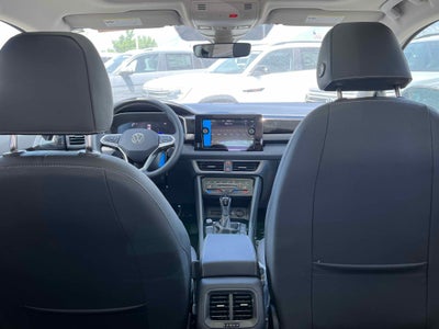 2025 Volkswagen Taos SE Black