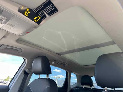 2025 Volkswagen Taos SE Black