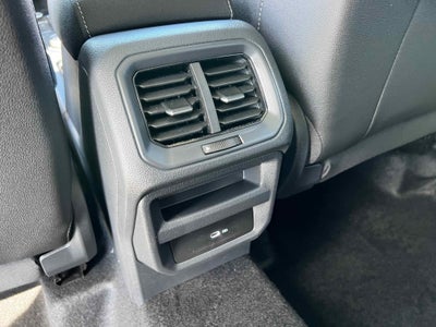 2025 Volkswagen Taos SE Black