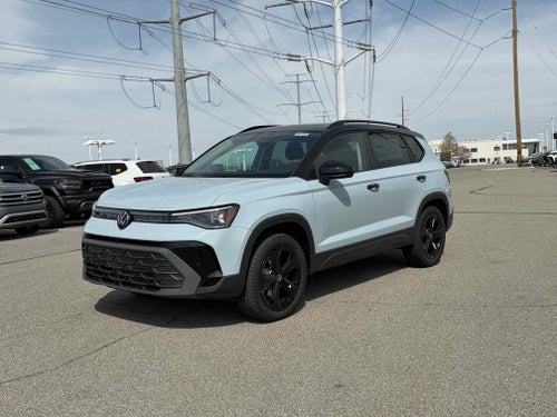 2026 Volkswagen Taos SE Black