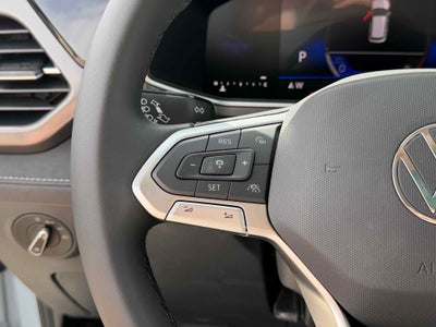 2026 Volkswagen Taos SE Black