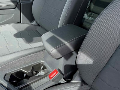 2026 Volkswagen Taos SE Black