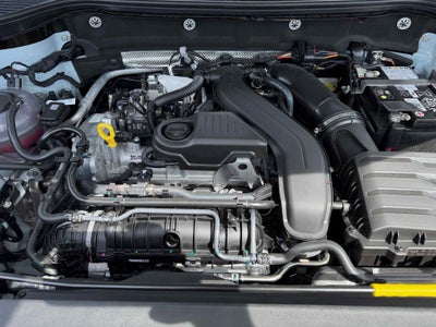 2026 Volkswagen Taos SE Black