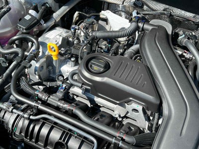 2025 Volkswagen Taos SE Black