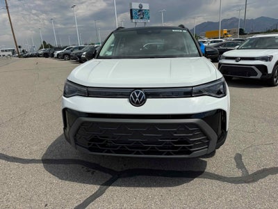 2025 Volkswagen Taos SE Black