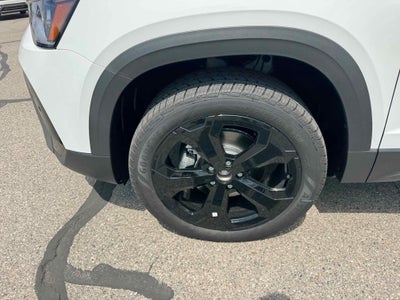 2025 Volkswagen Taos SE Black