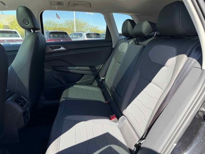 2026 Volkswagen Taos SE Black