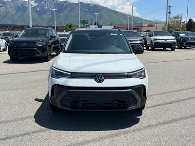 2025 Volkswagen Taos SE Black