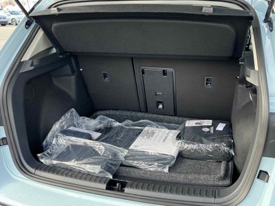 2026 Volkswagen Taos SE Black