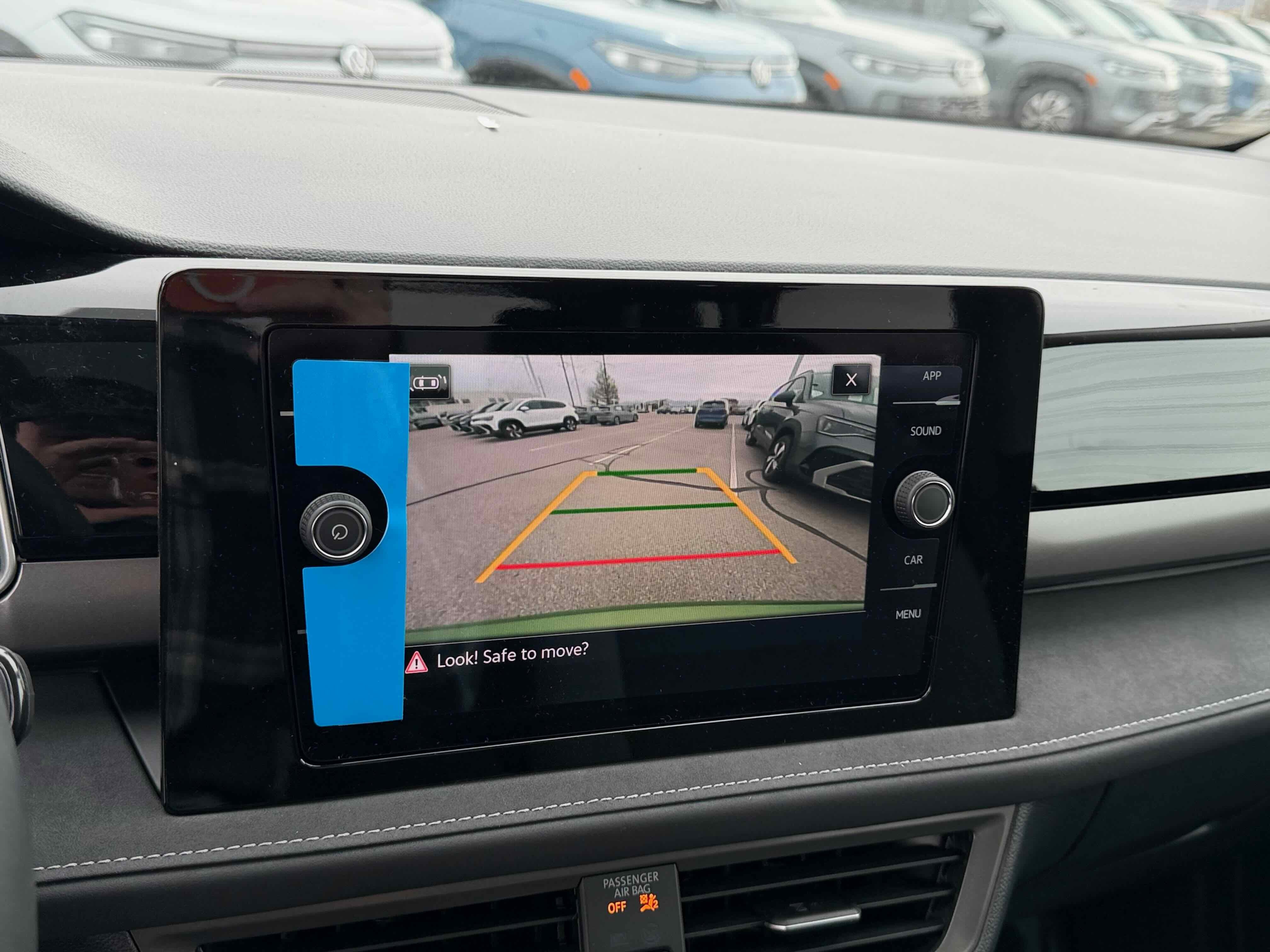 2026 Volkswagen Taos SE Black