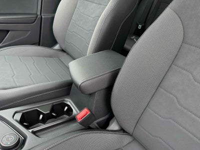 2026 Volkswagen Taos SE Black