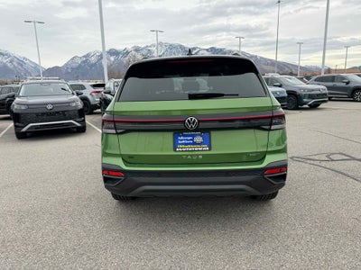 2026 Volkswagen Taos SE Black