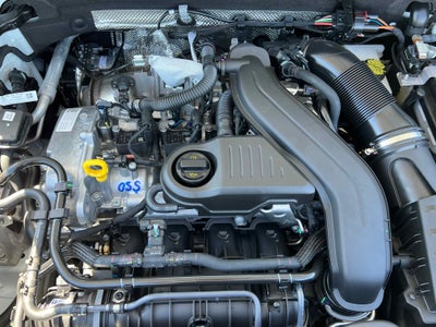 2025 Volkswagen Taos SE Black