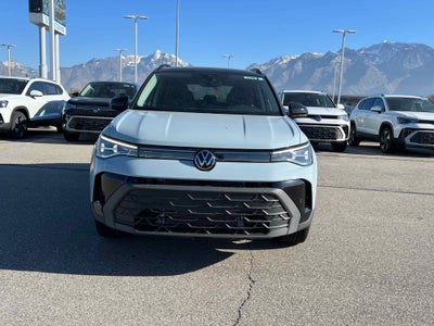 2026 Volkswagen Taos SE Black