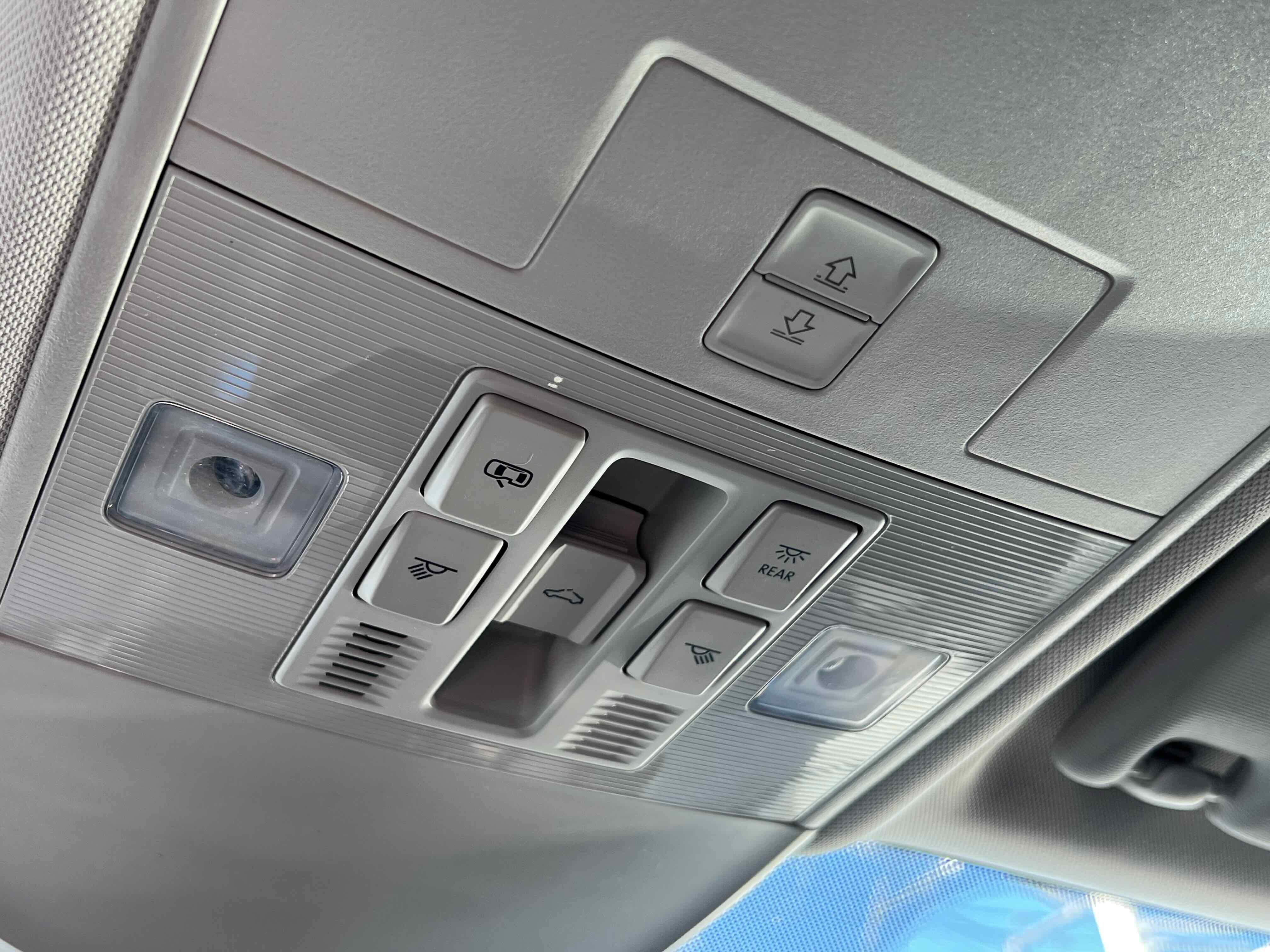 2026 Volkswagen Taos SE Black