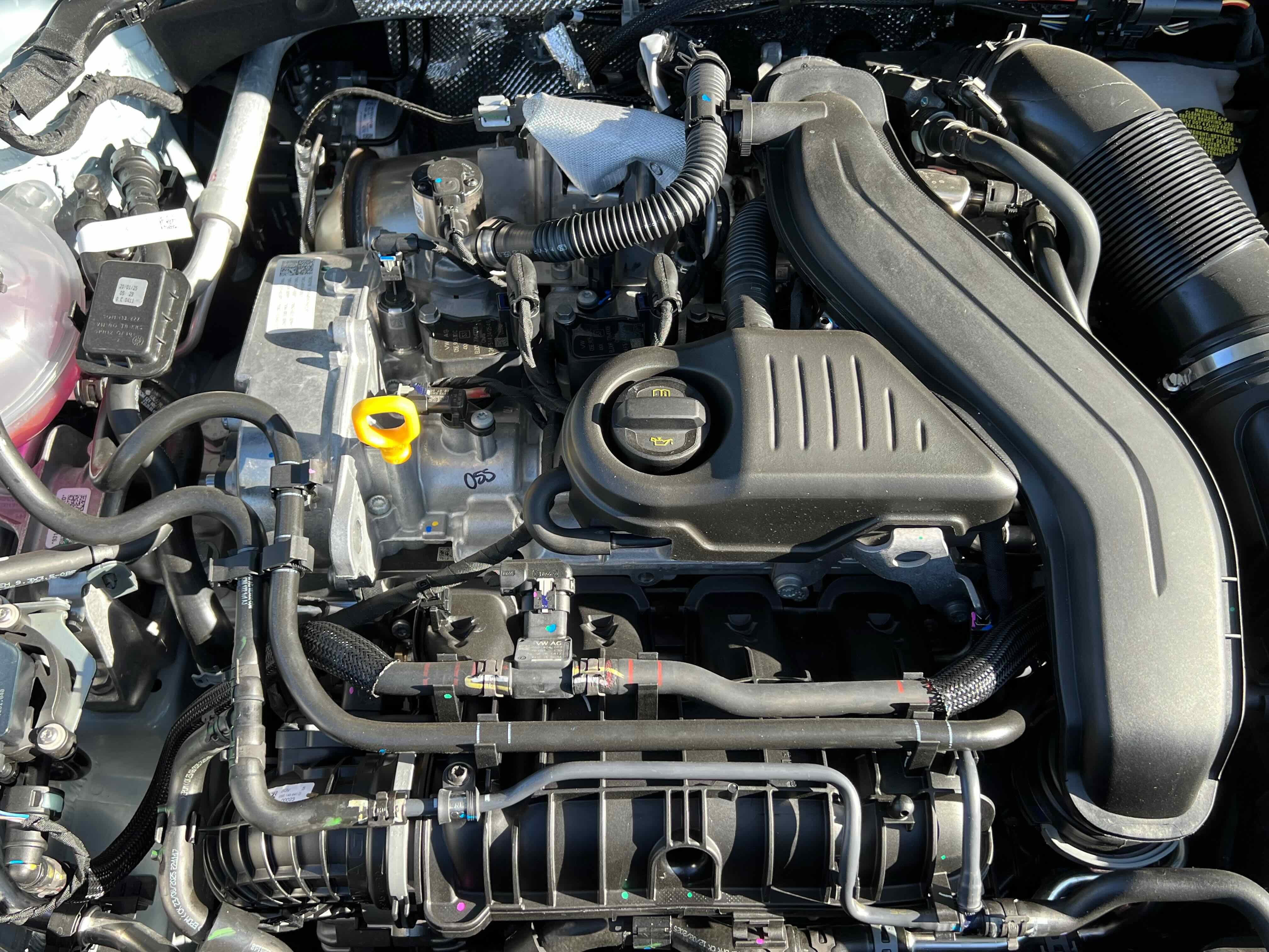 2026 Volkswagen Taos SE Black