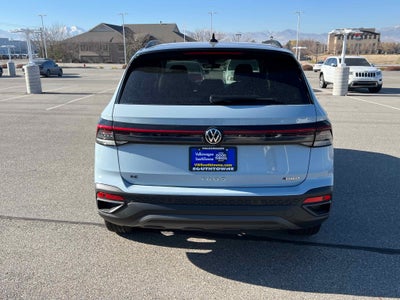 2026 Volkswagen Taos SE Black