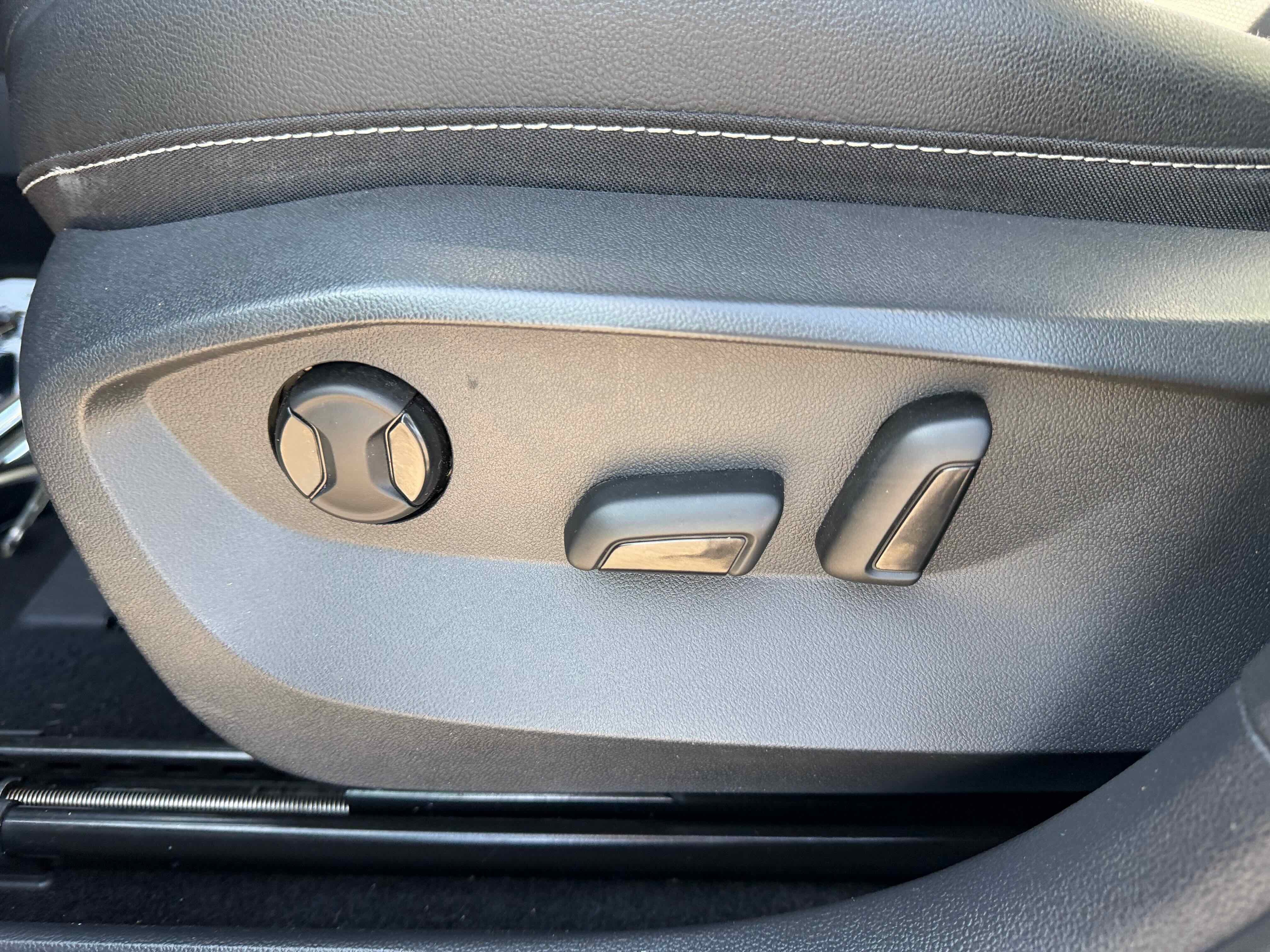 2022 Volkswagen Taos SEL