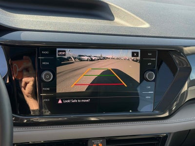 2022 Volkswagen Taos SEL