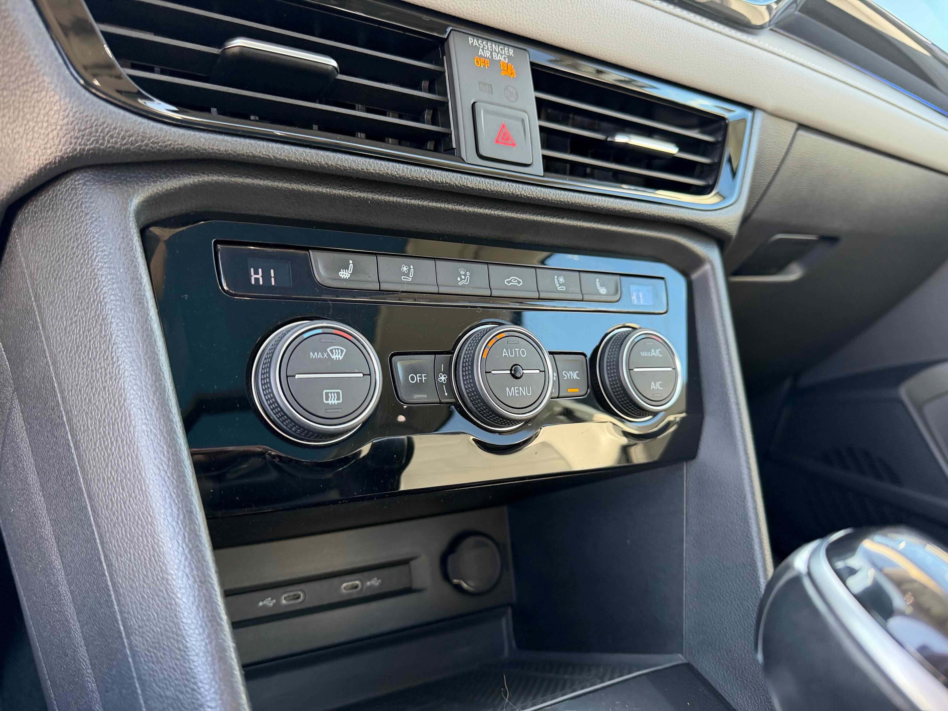 2022 Volkswagen Taos SEL