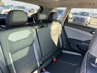 2022 Volkswagen Taos SEL