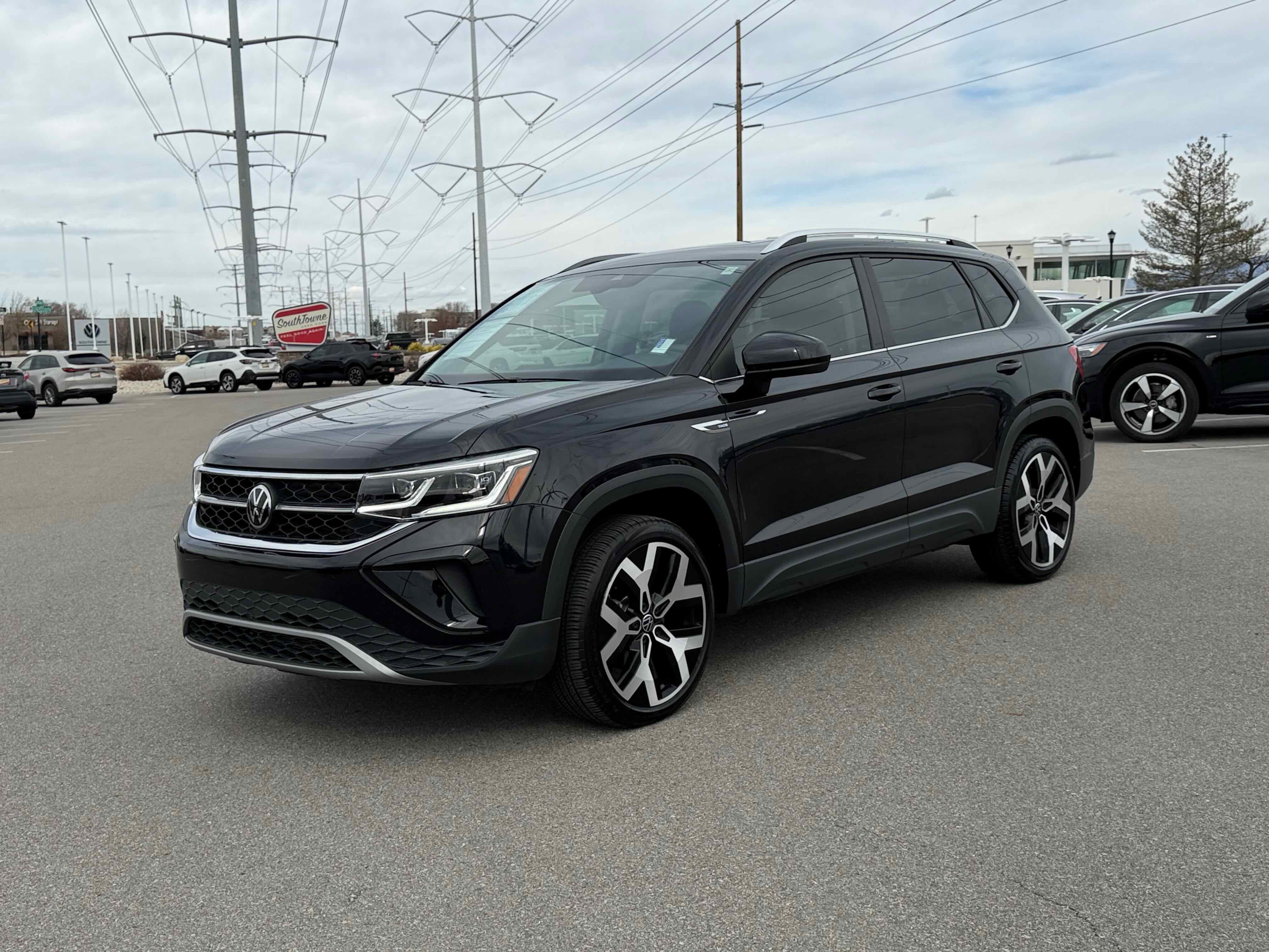 2022 Volkswagen Taos SEL