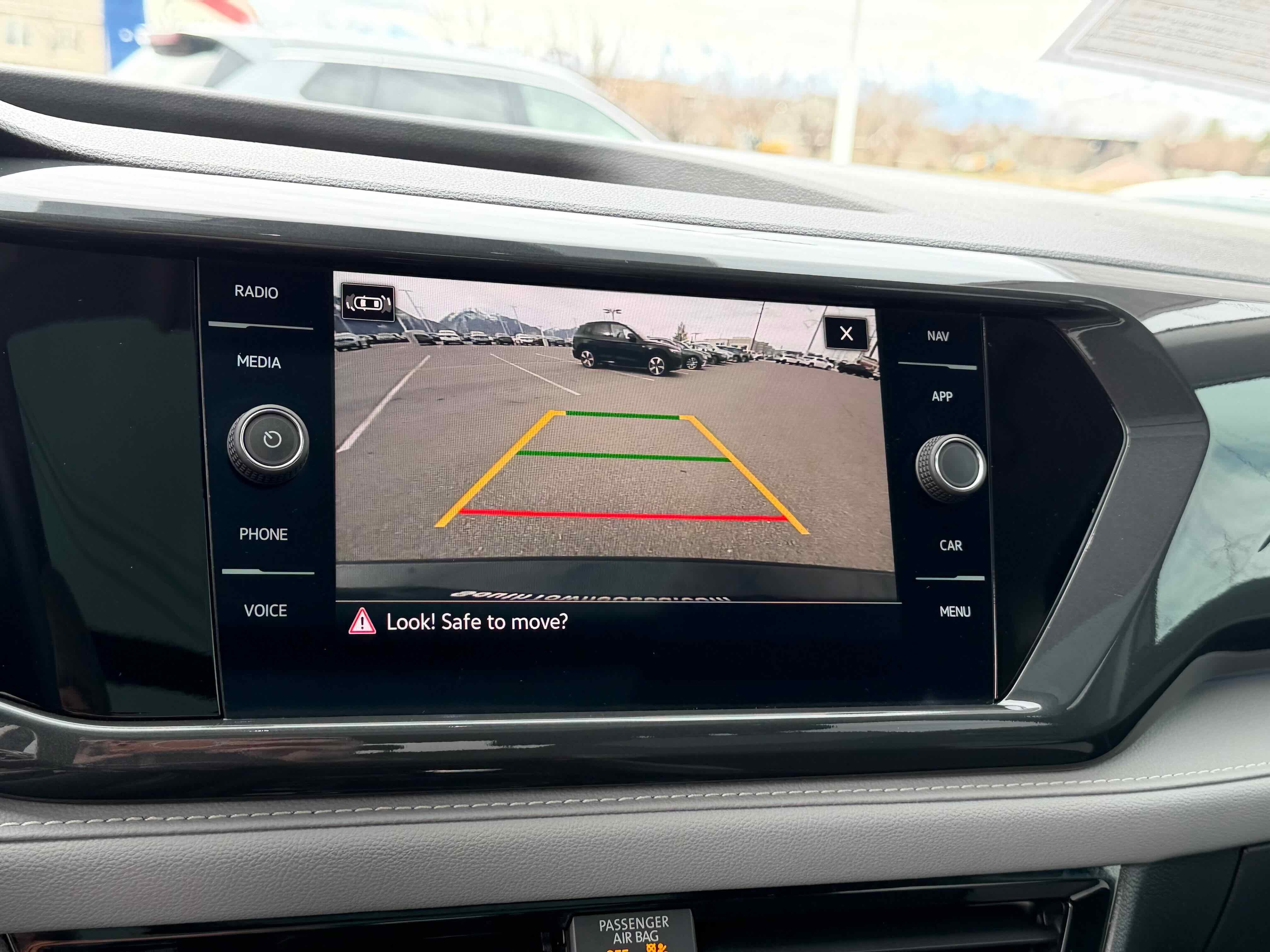 2022 Volkswagen Taos SEL