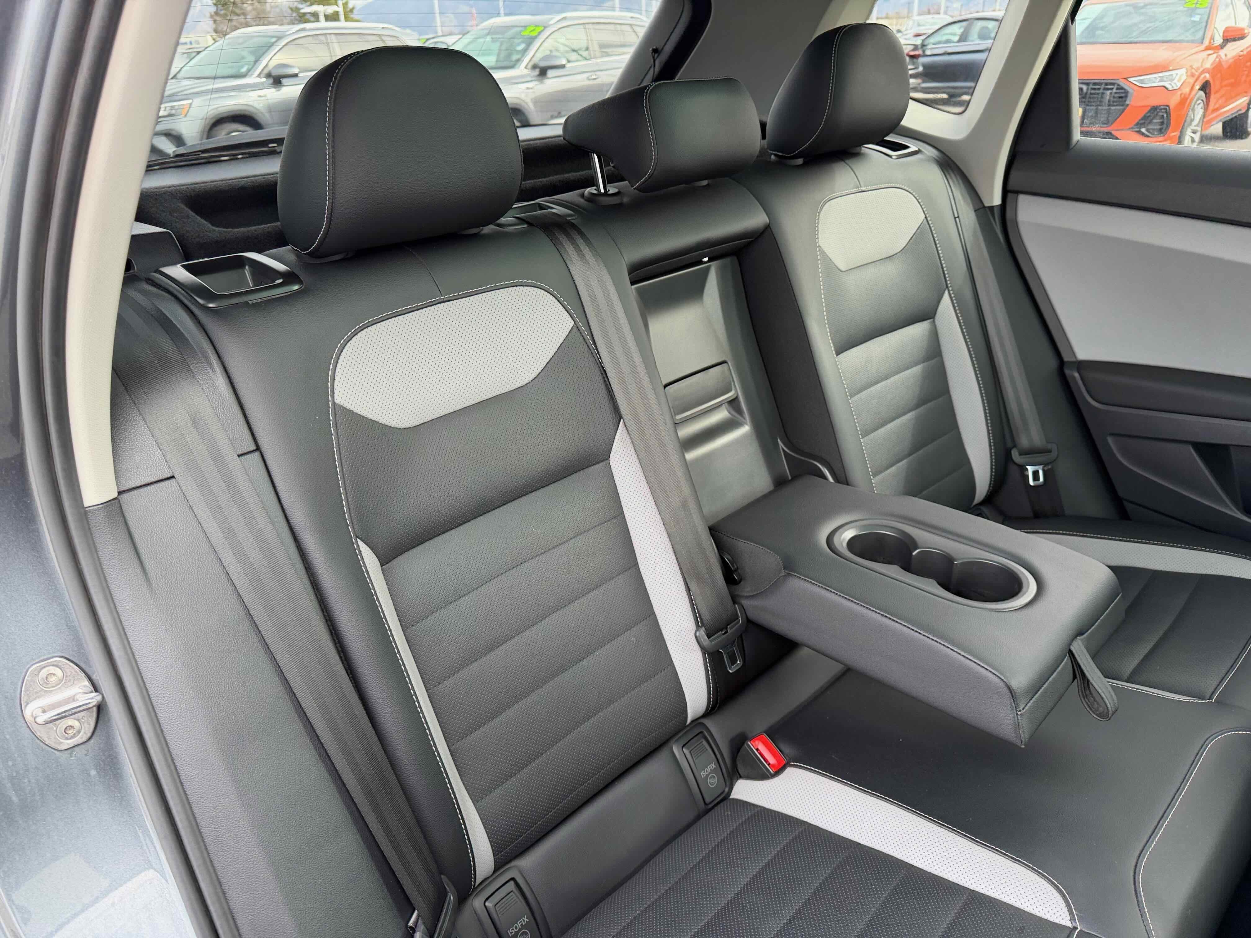 2022 Volkswagen Taos SEL