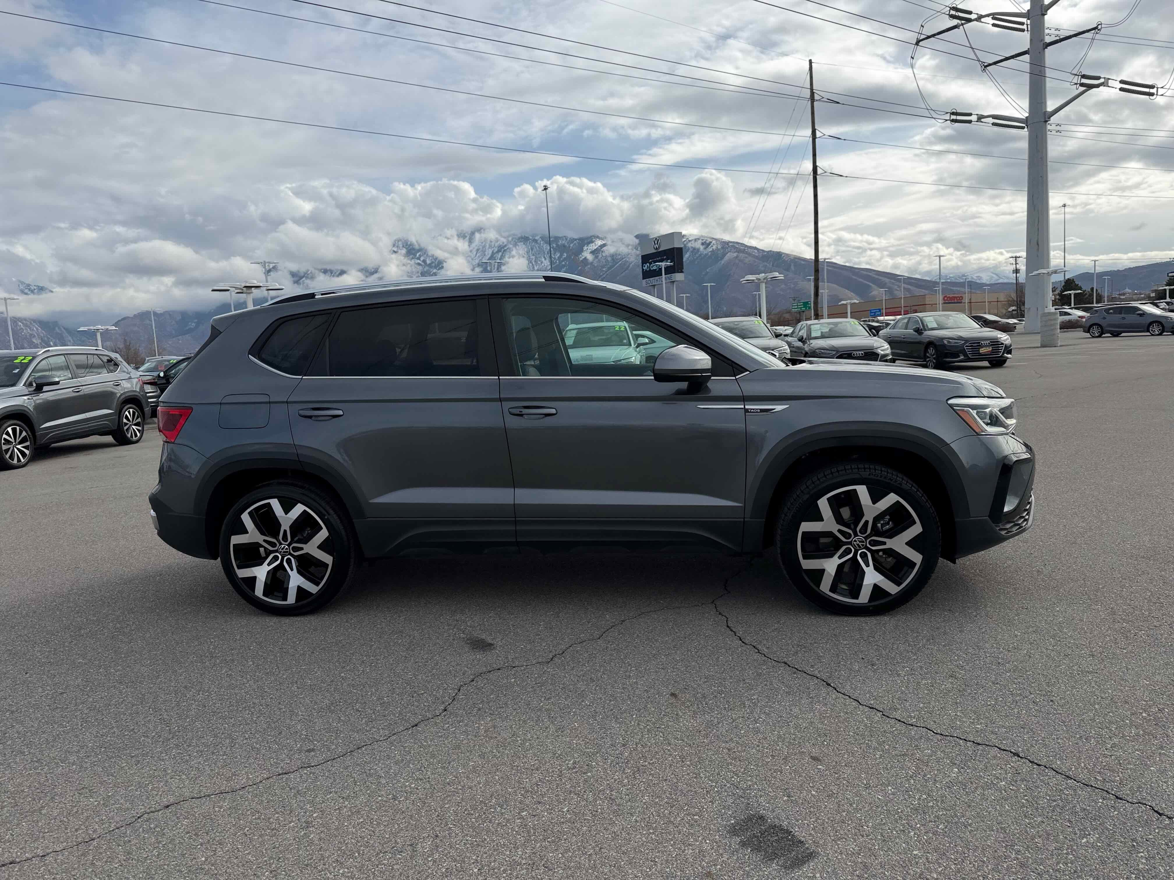 2022 Volkswagen Taos SEL