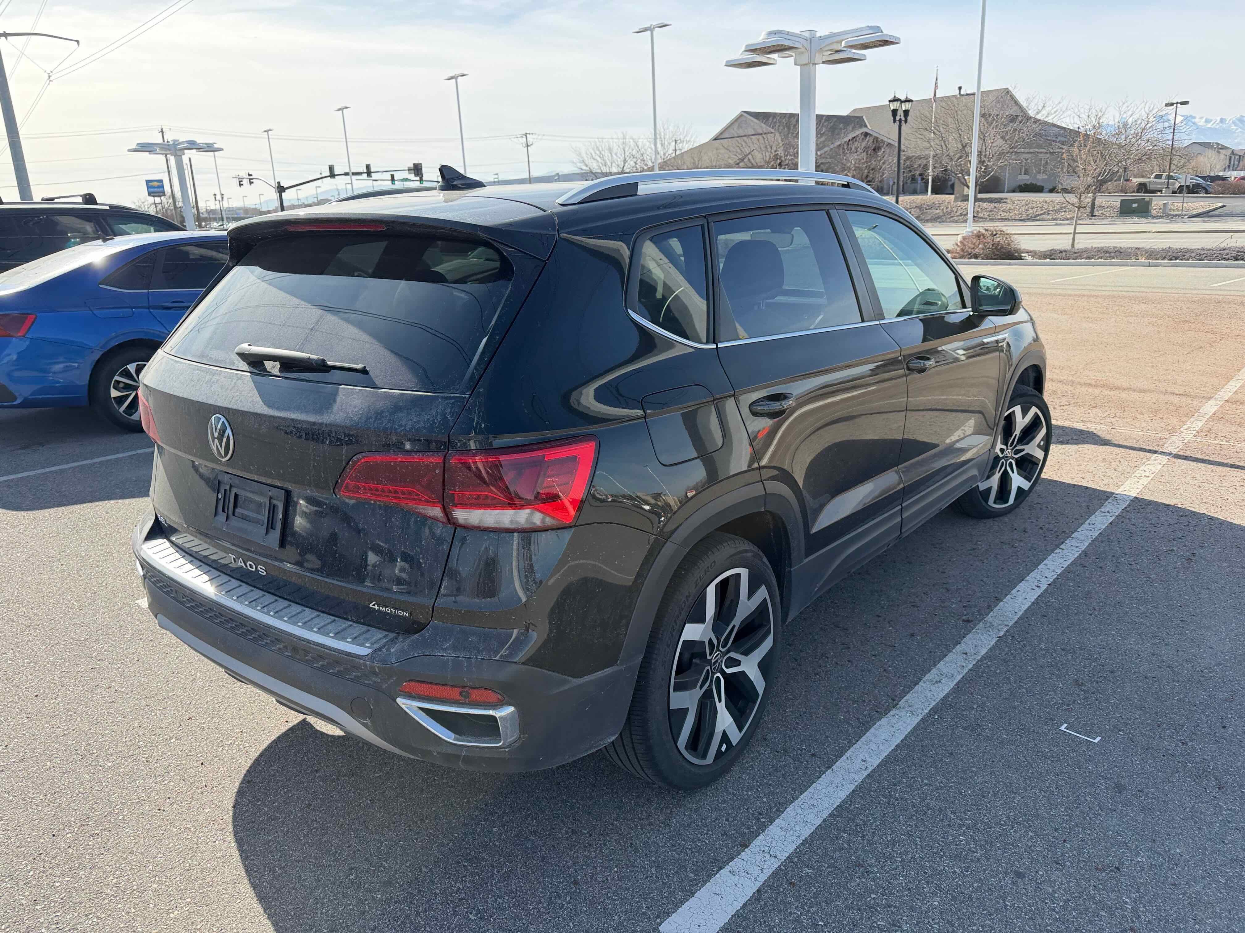 2023 Volkswagen Taos SEL