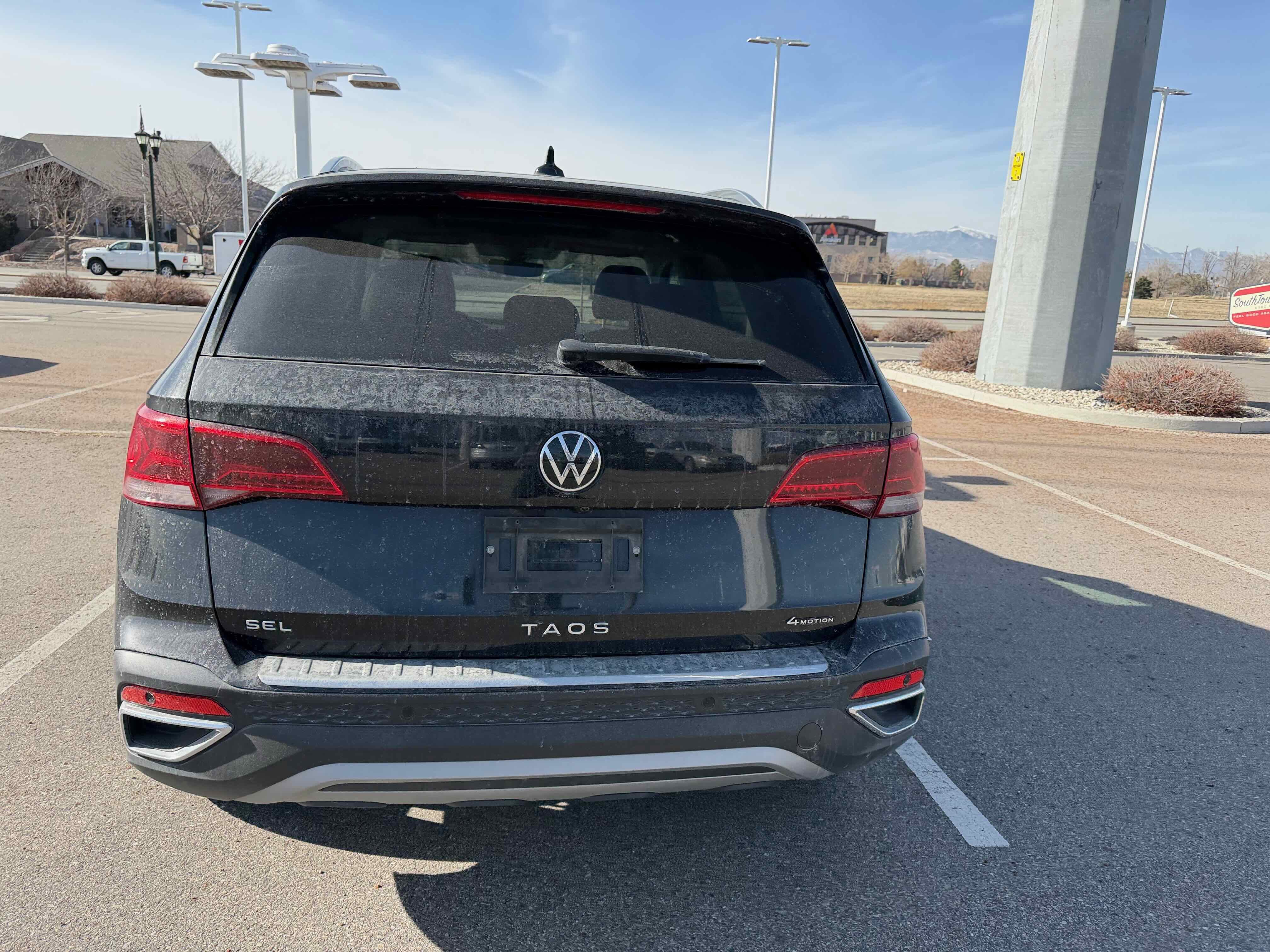 2023 Volkswagen Taos SEL