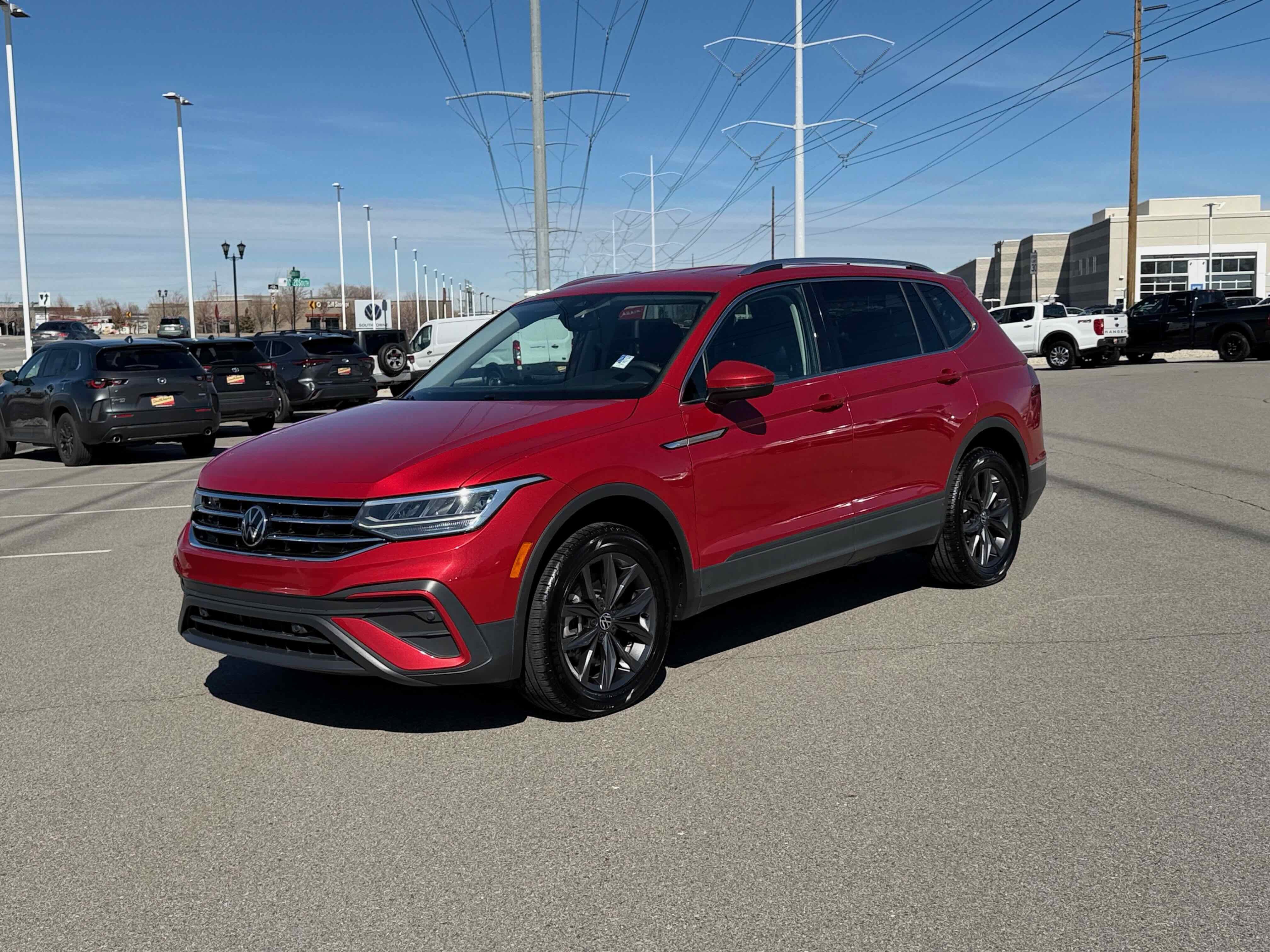 2023 Volkswagen Tiguan SE