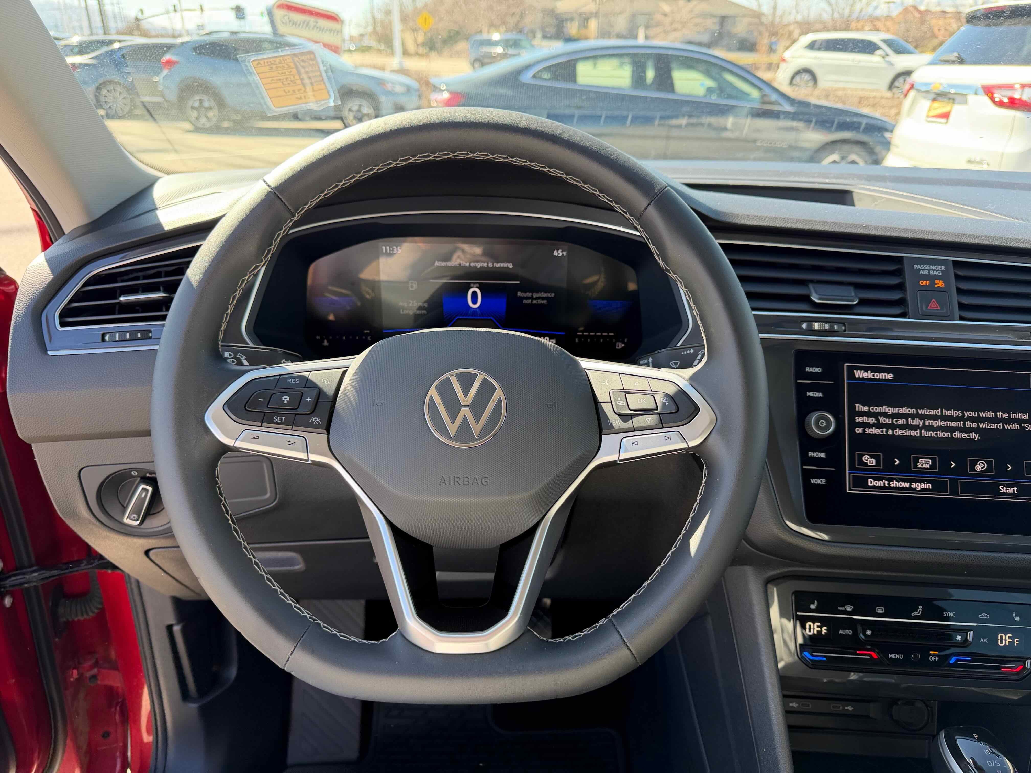 2023 Volkswagen Tiguan SE