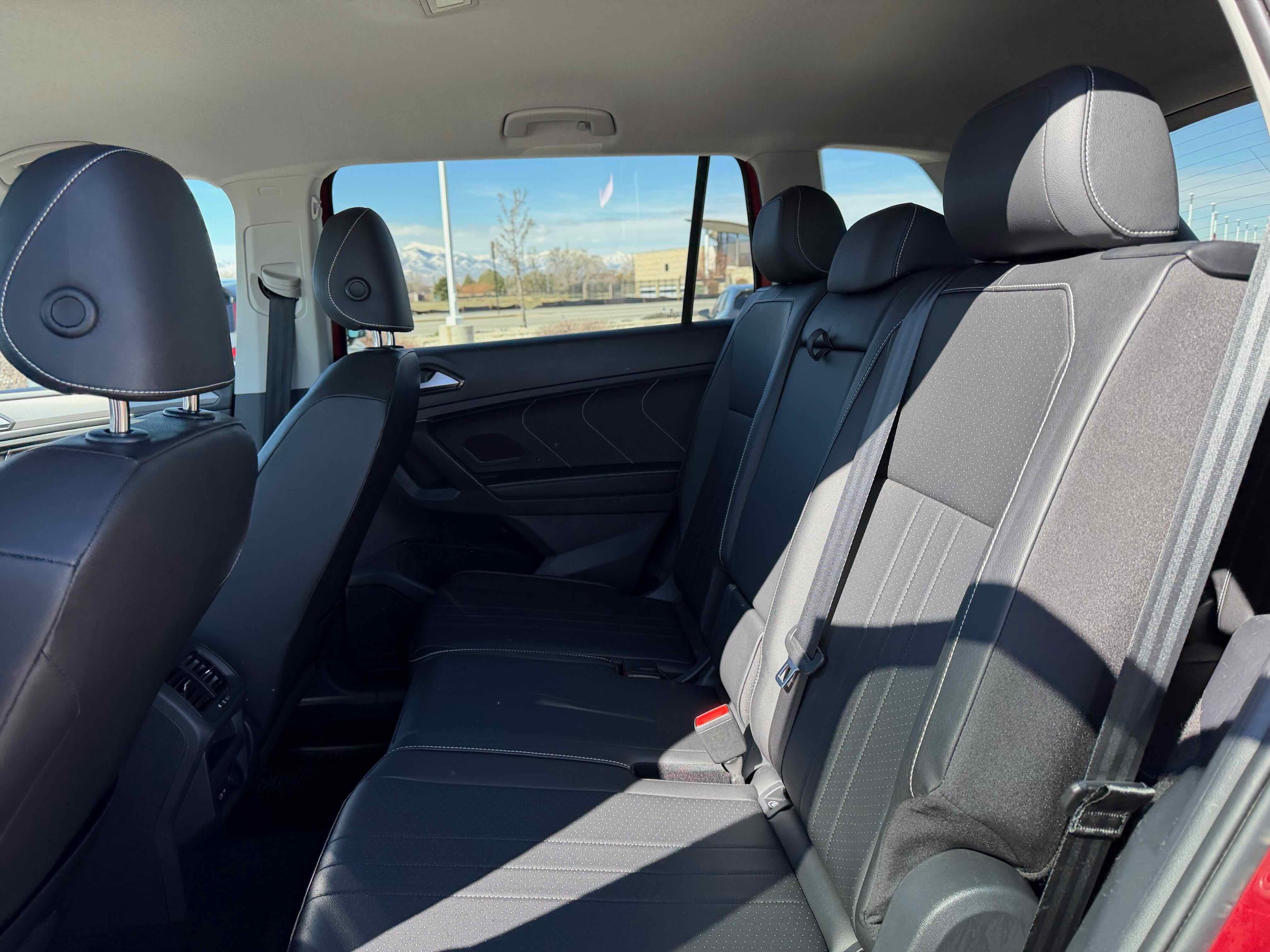 2023 Volkswagen Tiguan SE