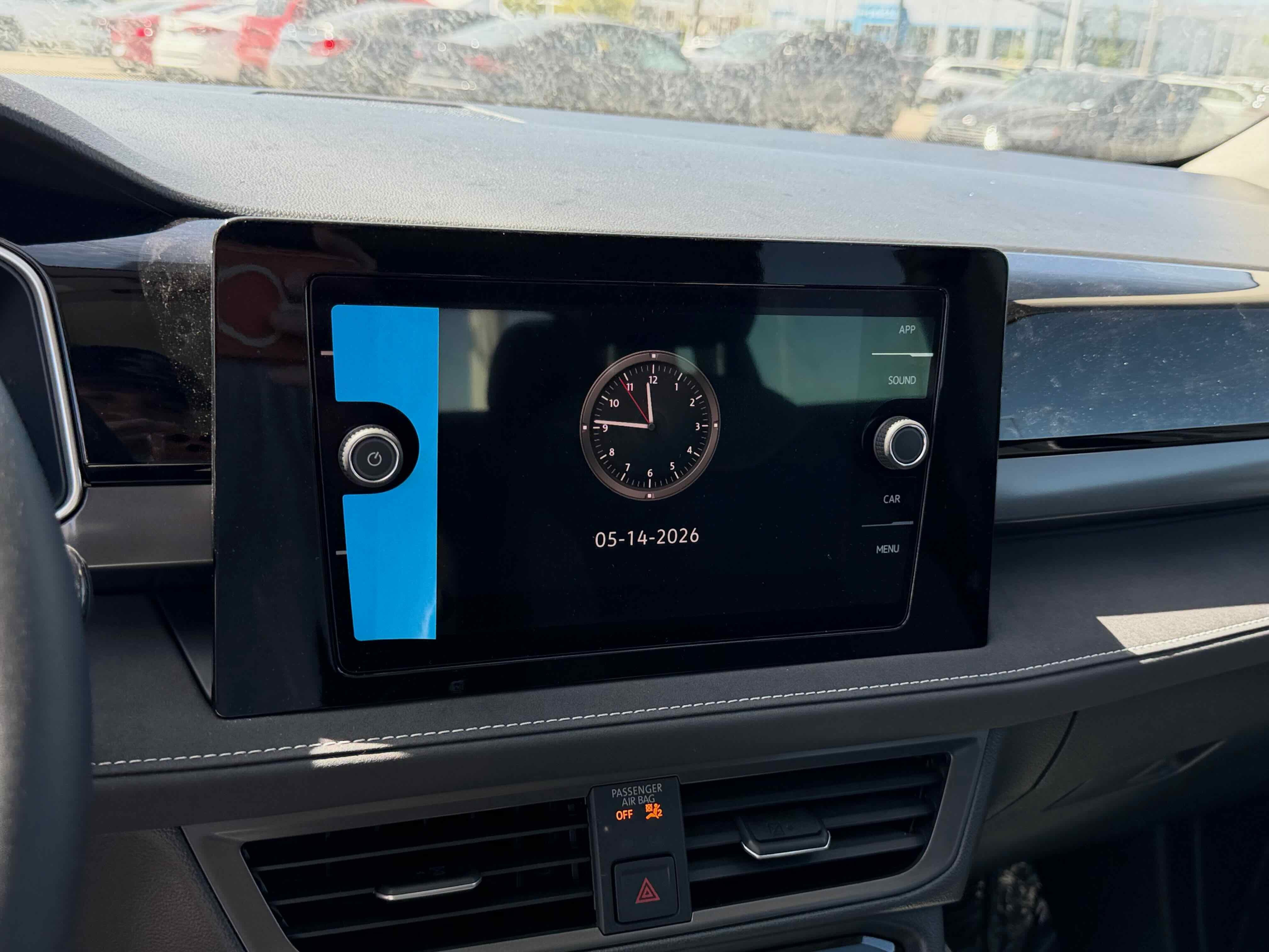 2026 Volkswagen Taos SE Black