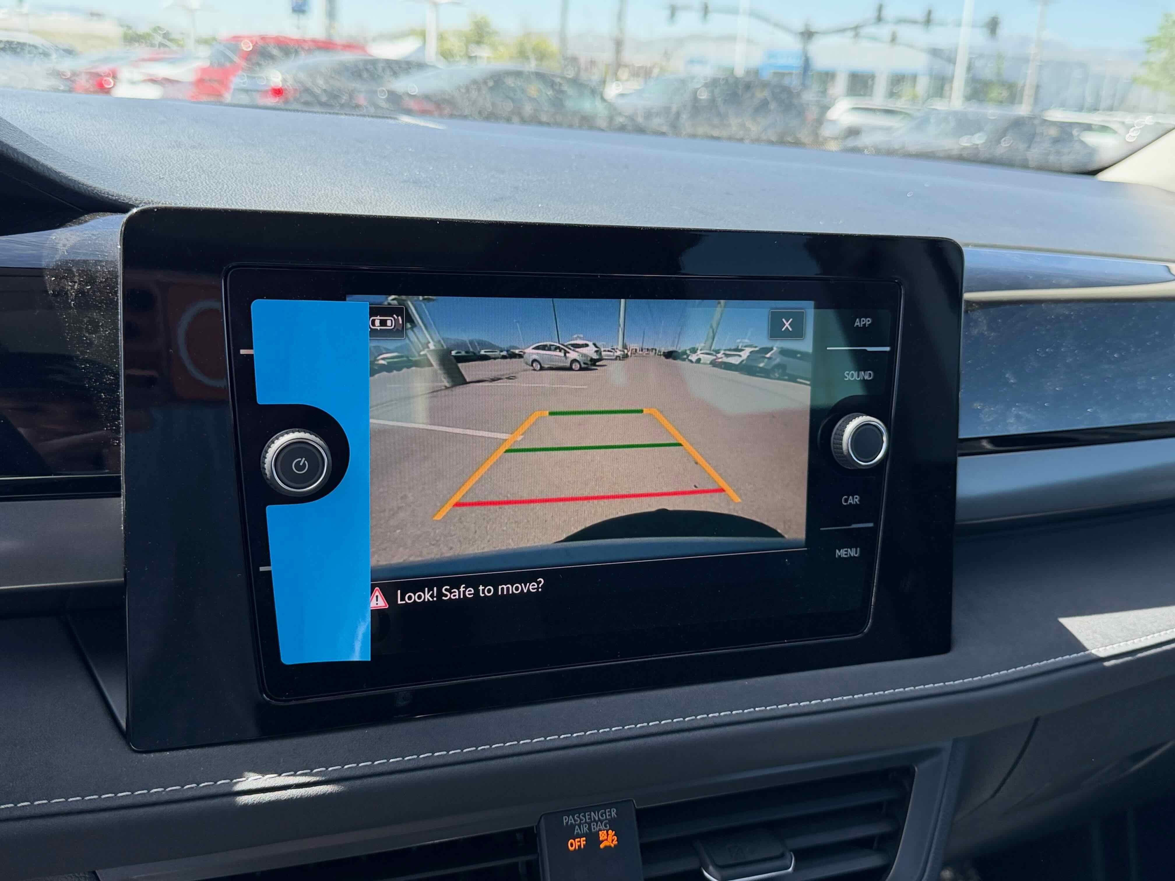 2026 Volkswagen Taos SE Black