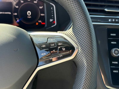 2022 Volkswagen Tiguan SEL R-Line