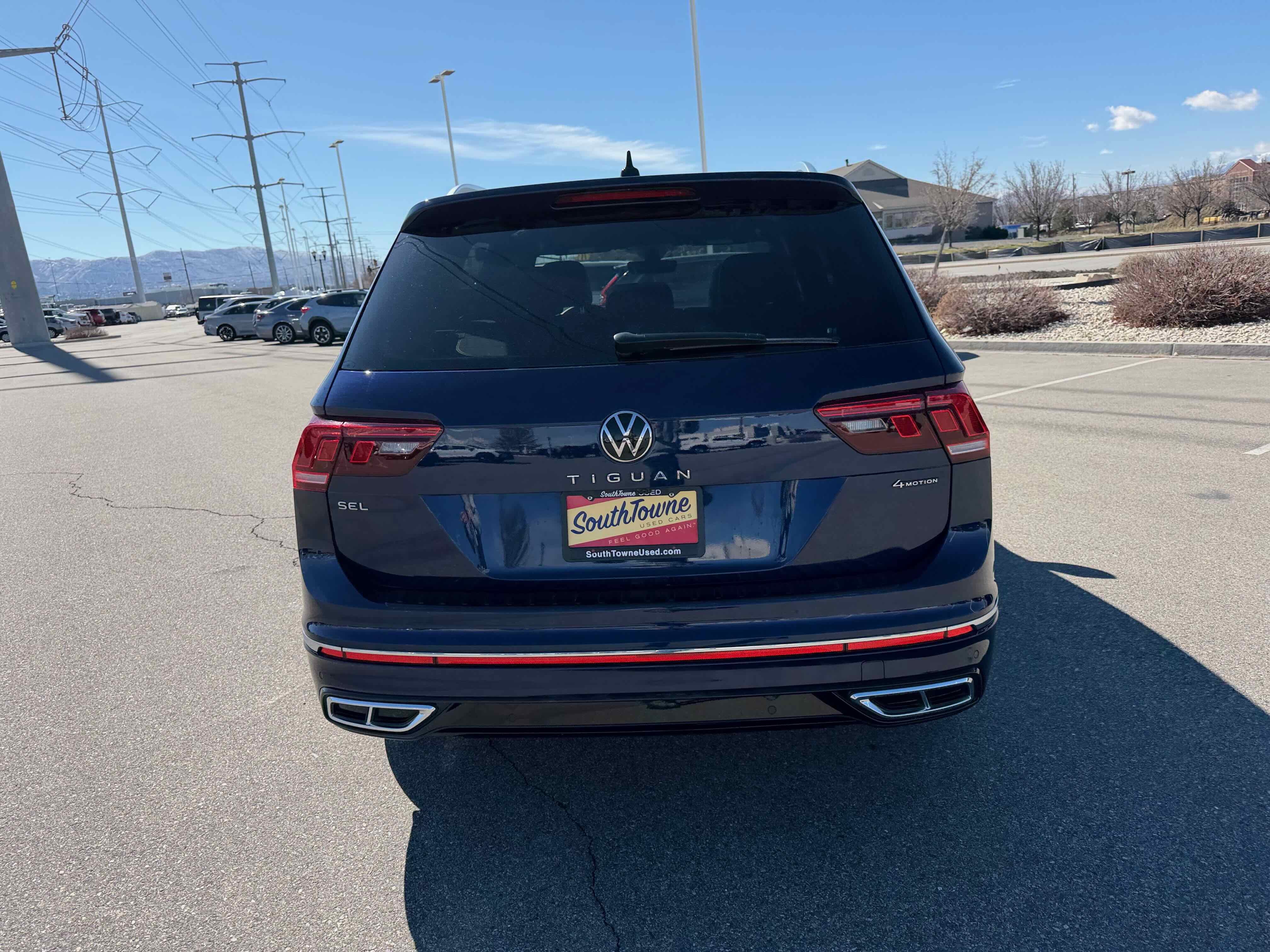 2022 Volkswagen Tiguan SEL R-Line