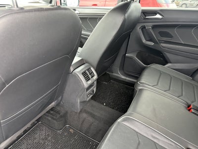 2023 Volkswagen Tiguan SEL R-Line